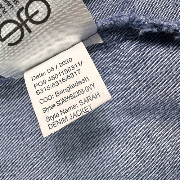 Nine West Women’s Dark Wash Stretch Denim Jacket Wize Medium NWT - Picture 7 of 9